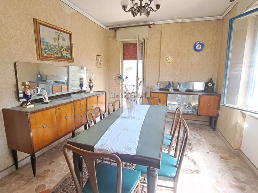 Immagine 1 di Appartamento in vendita  in Corso Umberto I a Modica