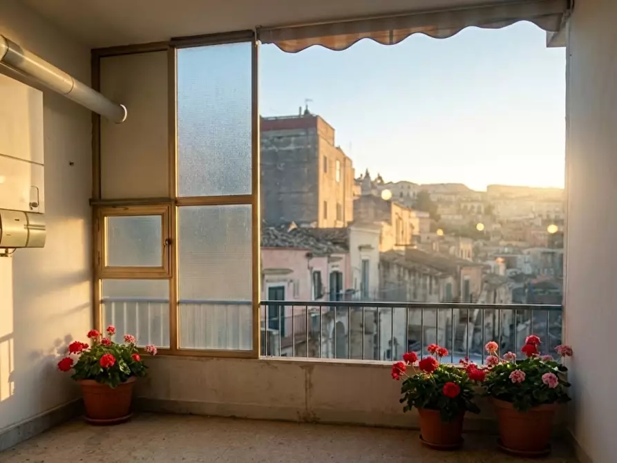 Immagine 4 di Appartamento in vendita  in Corso Umberto I a Modica