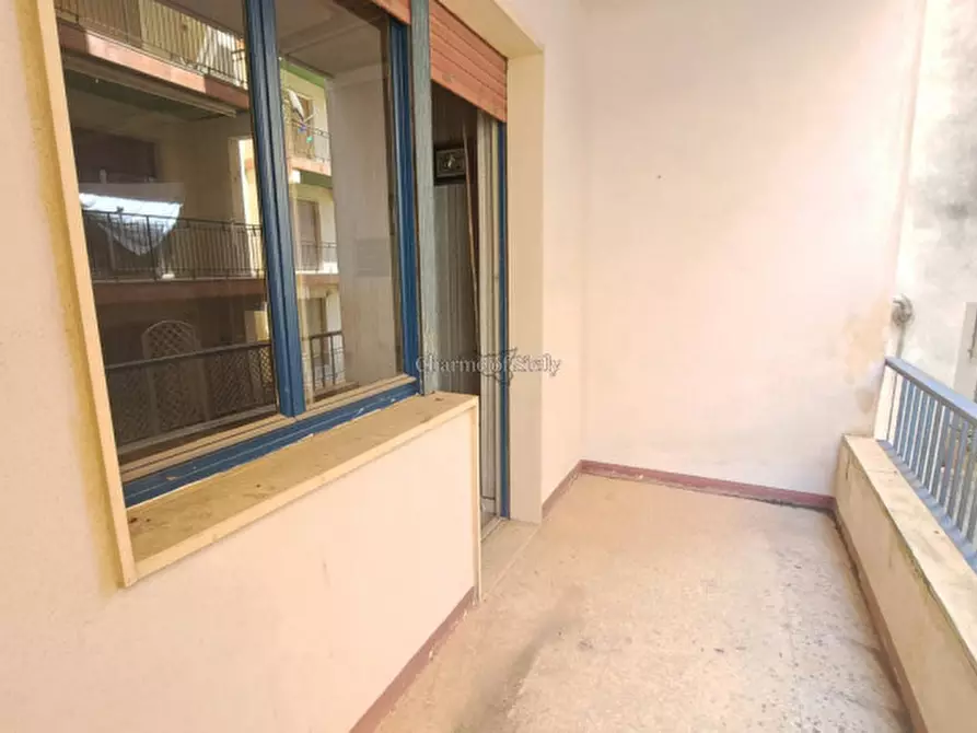 Immagine 8 di Appartamento in vendita  in Corso Umberto I a Modica