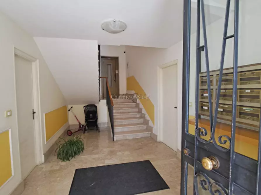 Immagine 20 di Appartamento in vendita  in Corso Umberto I a Modica