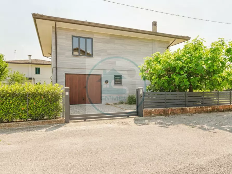 Immagine 31 di Casa indipendente in vendita  in Via Archimede a Venezia