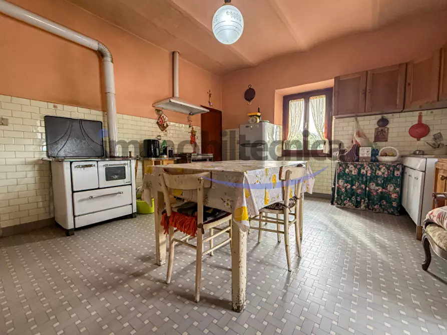 Immagine 4 di Casa indipendente in vendita  in Le Poggiola a Arezzo