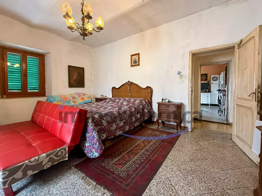 Immagine 8 di Casa indipendente in vendita  in Le Poggiola a Arezzo