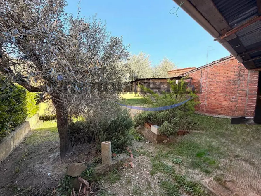 Immagine 14 di Casa indipendente in vendita  in Le Poggiola a Arezzo