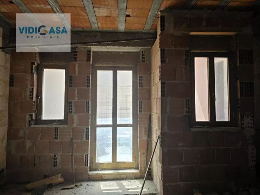 Immagine 15 di Appartamento in vendita  in VIA FIUME n. 18 Piano 2 a Montescaglioso