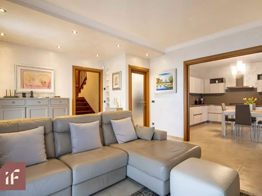 Immagine 2 di Villa in vendita  in via manzoni 8 a Villanova Di Camposampiero