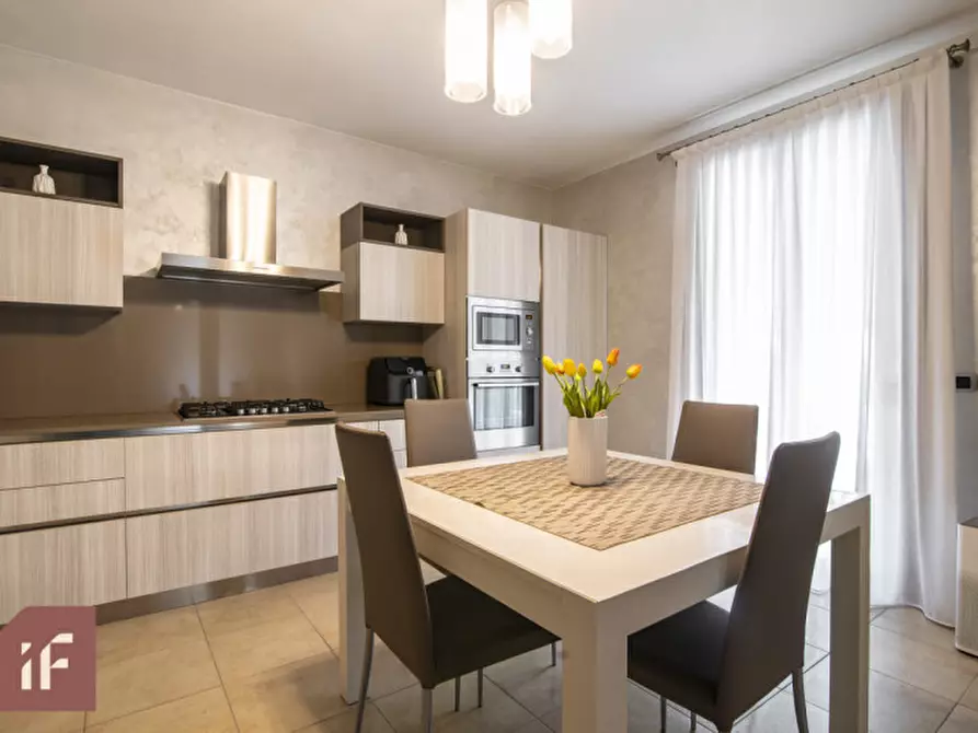 Immagine 5 di Villa in vendita  in via manzoni 8 a Villanova Di Camposampiero
