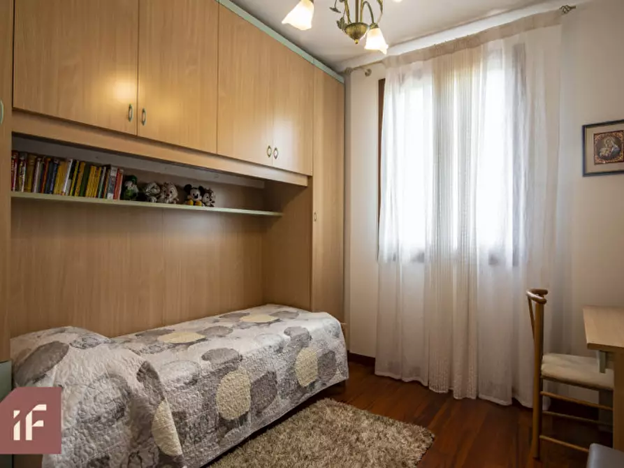 Immagine 12 di Villa in vendita  in via manzoni 8 a Villanova Di Camposampiero