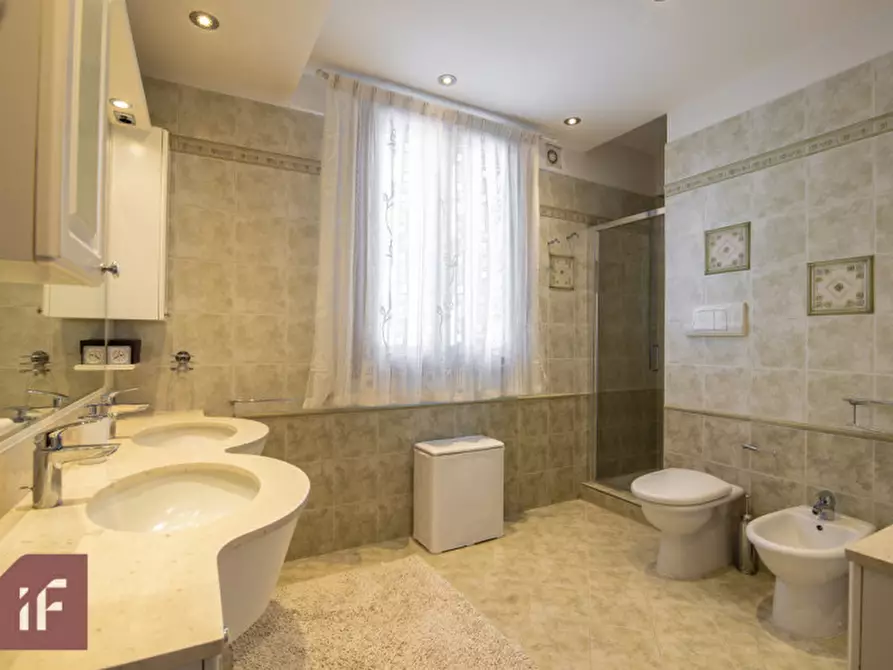 Immagine 13 di Villa in vendita  in via manzoni 8 a Villanova Di Camposampiero