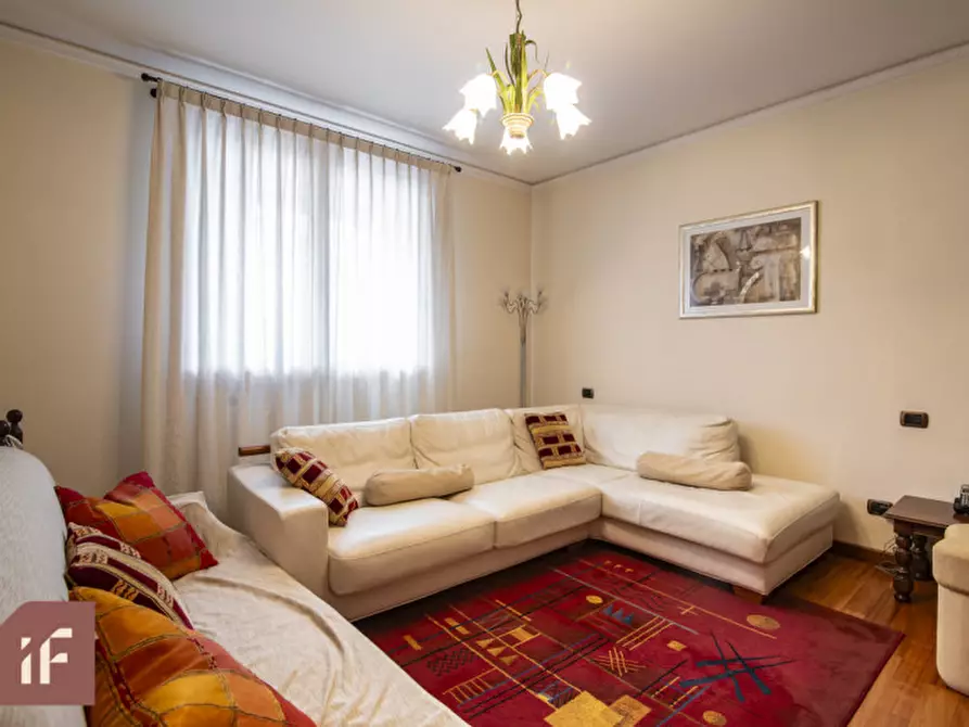 Immagine 19 di Villa in vendita  in via manzoni 8 a Villanova Di Camposampiero