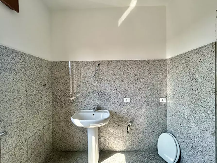 Immagine 11 di Appartamento in vendita  in via sei novembre a Sant'ambrogio Di Valpolicella