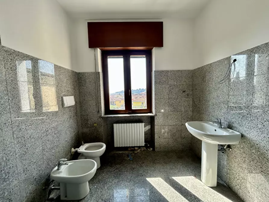 Immagine 13 di Appartamento in vendita  in via sei novembre a Sant'ambrogio Di Valpolicella