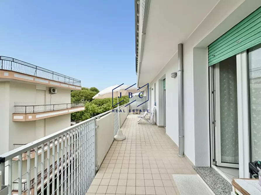 Immagine 5 di Appartamento in vendita  in Piazza Tommaso Nember a Jesolo