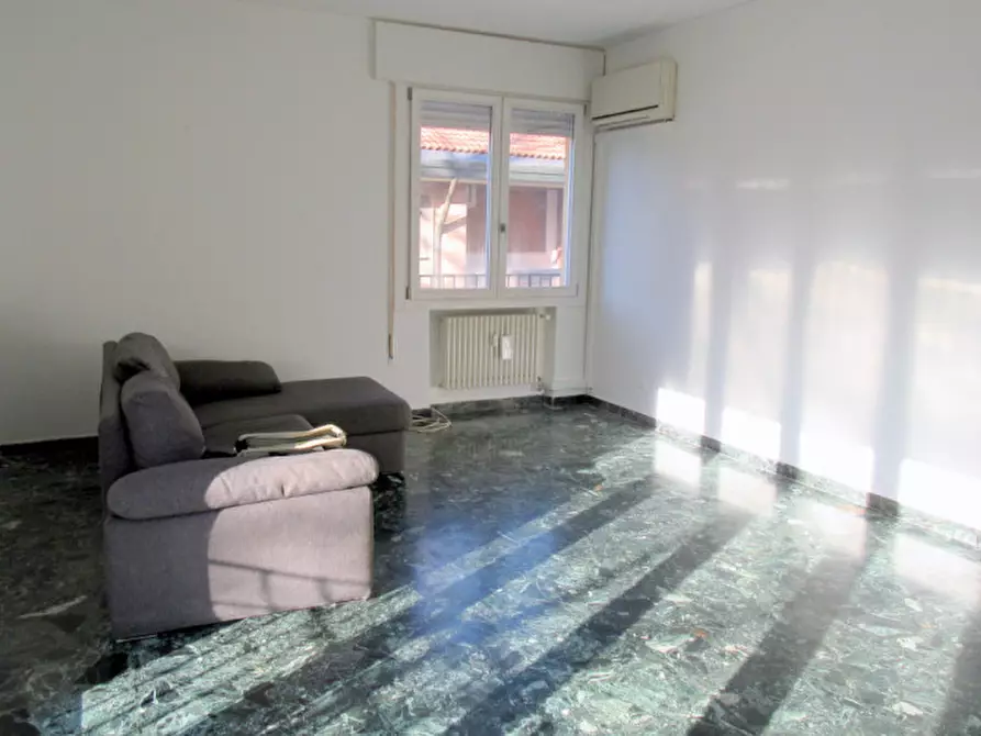 Immagine 7 di Appartamento in vendita  in Via Torino a Padova