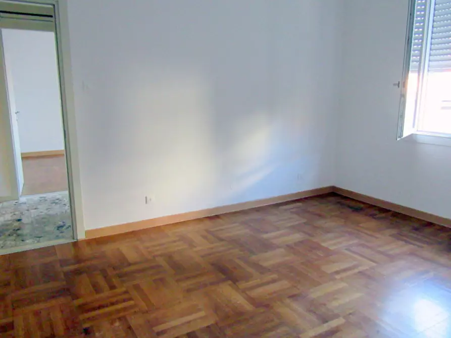 Immagine 33 di Appartamento in vendita  in Via Torino a Padova