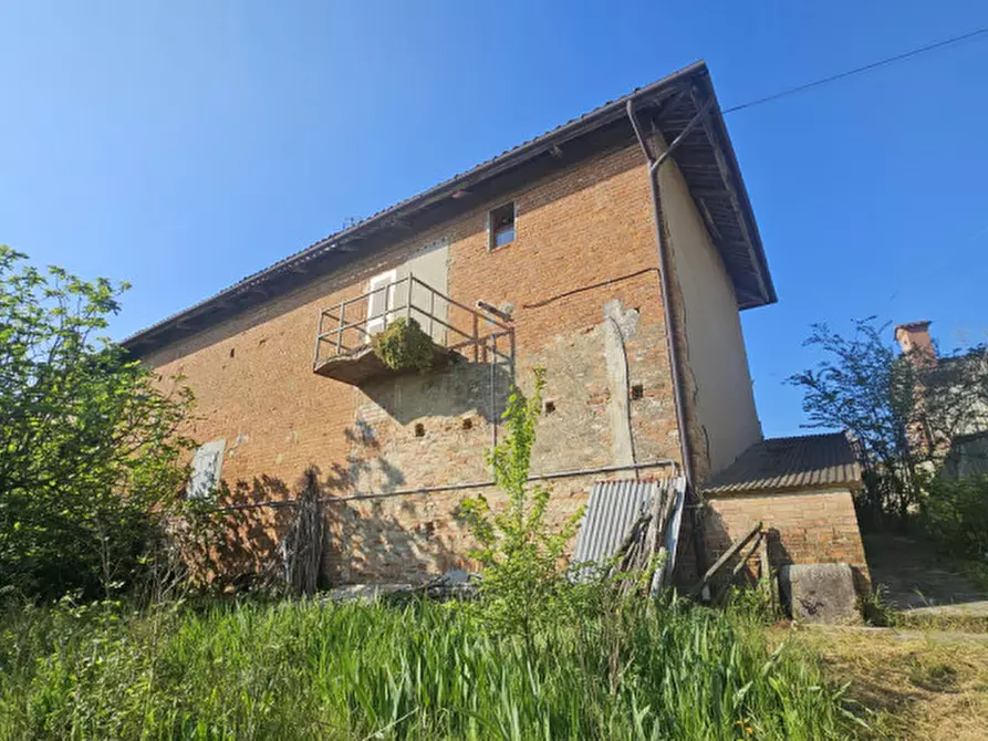 Immagine 4 di Casa indipendente in vendita  in REGIONE VALLE 20 a Castell'alfero