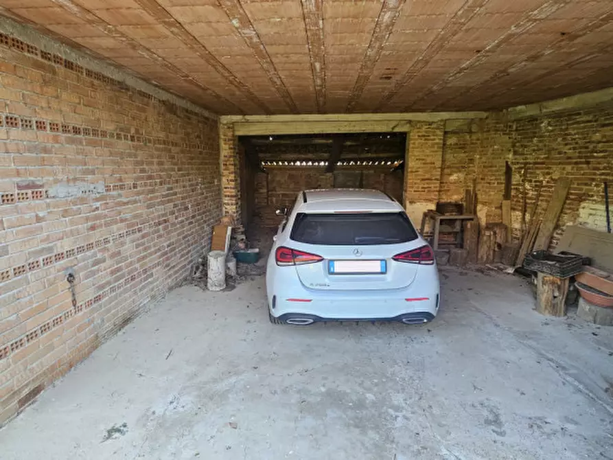 Immagine 14 di Casa indipendente in vendita  in REGIONE VALLE 20 a Castell'alfero