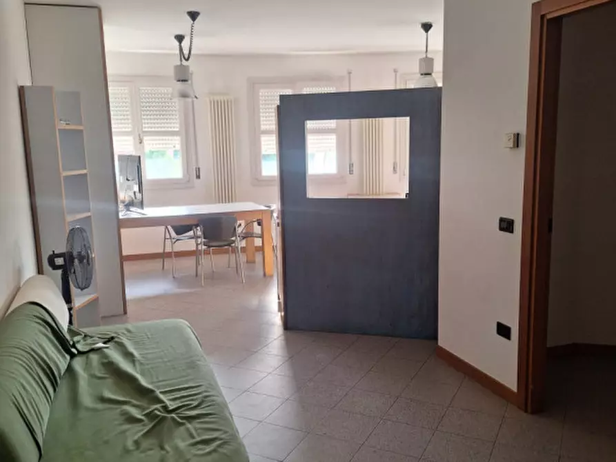 Immagine 6 di Appartamento in vendita  a Castelfranco Veneto