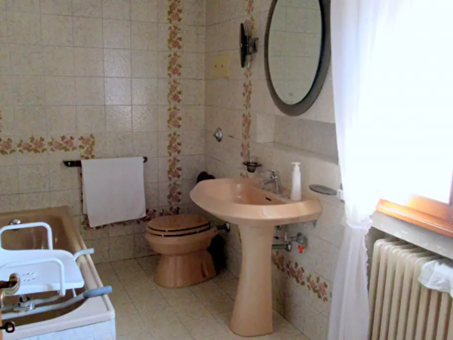 Immagine 30 di Villa in vendita  in Via Mentana a Padova