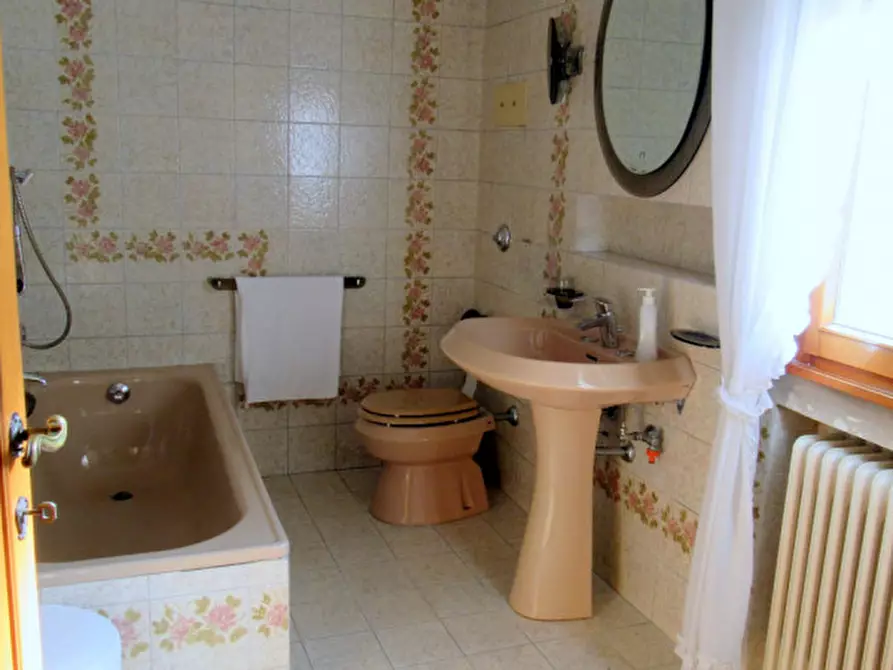 Immagine 41 di Villa in vendita  in Via Mentana a Padova