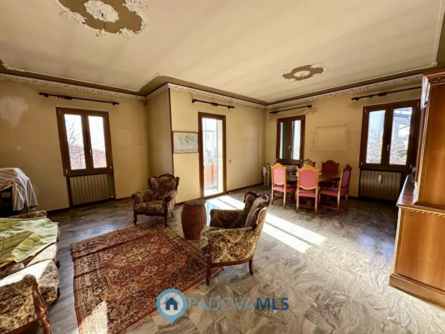 Immagine 6 di Villa in vendita  in Via Risorgimento a Bovolenta