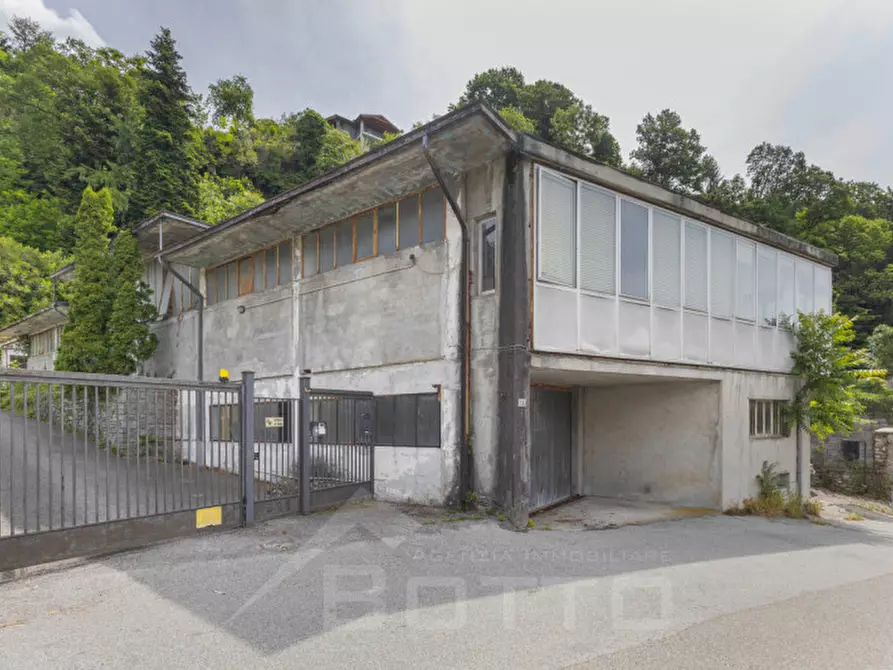 Immagine 1 di Capannone industriale in vendita  in Via San Rocco 26 a Omegna