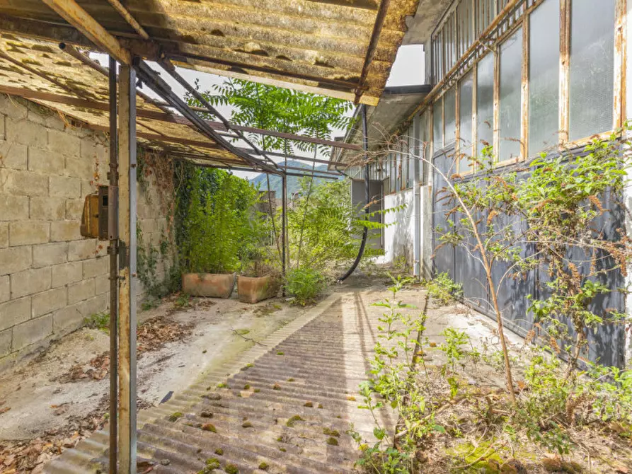 Immagine 27 di Capannone industriale in vendita  in Via San Rocco 26 a Omegna