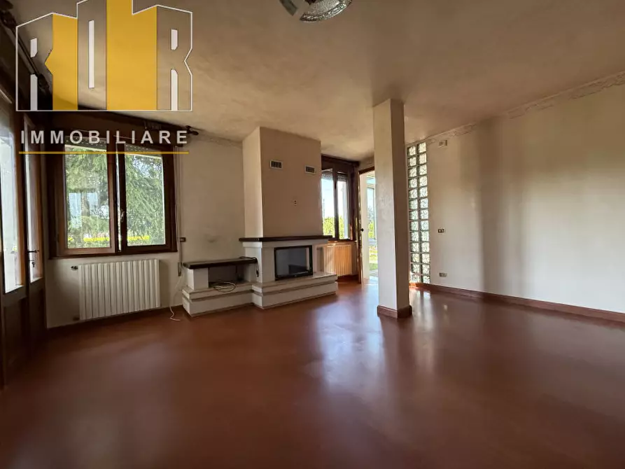 Immagine 9 di Appartamento in vendita  a Correzzola