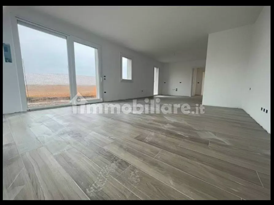 Immagine 1 di Casa quadrifamiliare in vendita  a Rubano