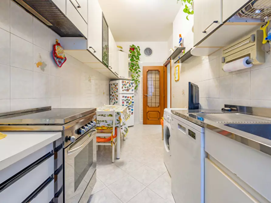 Immagine 19 di Appartamento in vendita  in Via Giovanni Battista Bodoni 82 a Roma