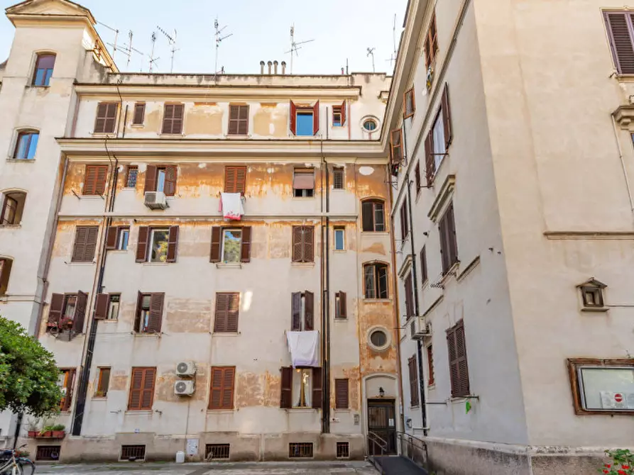 Immagine 32 di Appartamento in vendita  in Via Giovanni Battista Bodoni 82 a Roma