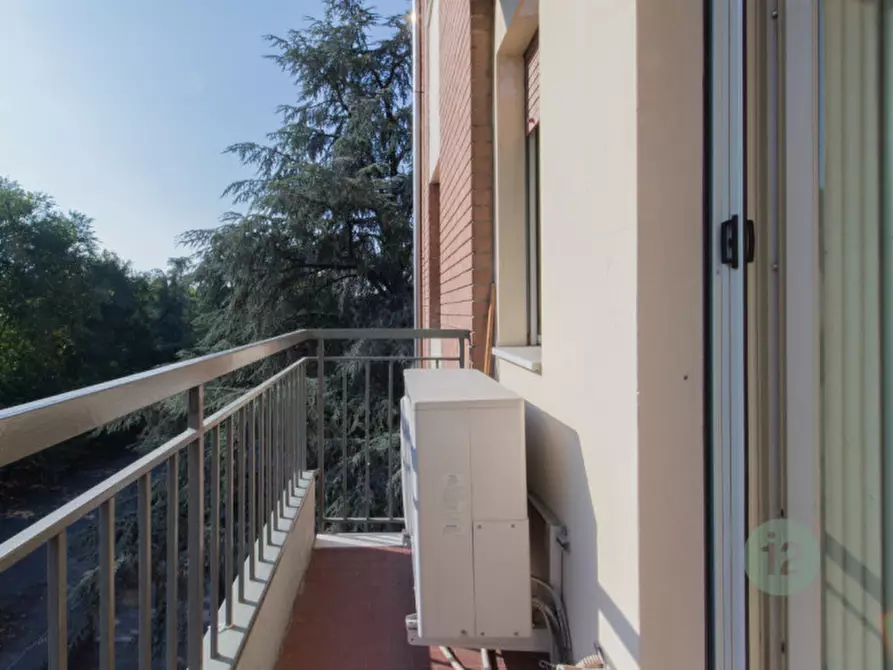 Immagine 2 di Appartamento in vendita  a Correggio