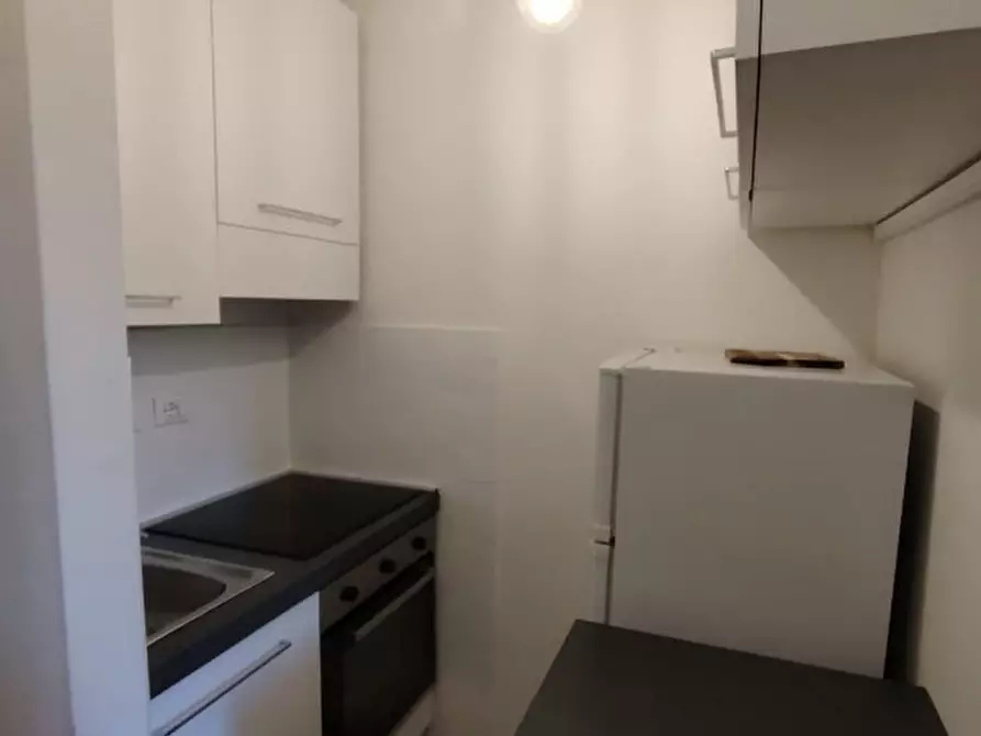 Immagine 7 di Appartamento in vendita  in Via Cantarane a Verona