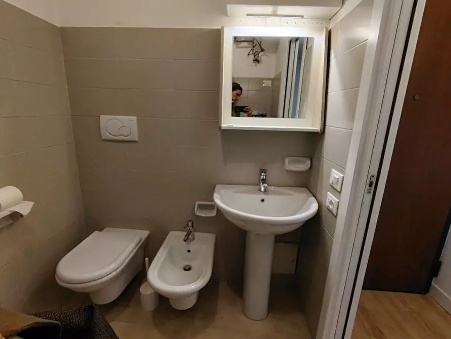 Immagine 9 di Appartamento in vendita  in Via Cantarane a Verona