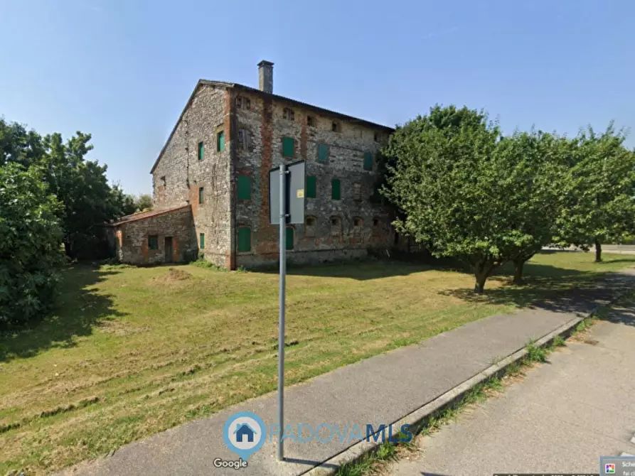 Immagine 35 di Rustico / casale in vendita  in Via San Francesco a Rovolon