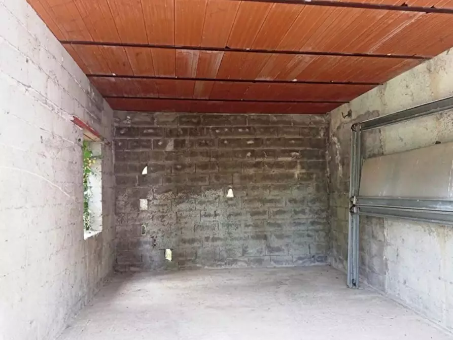 Immagine 9 di Rustico / casale in vendita  in Strada di Colle Massimiano a Palombara Sabina