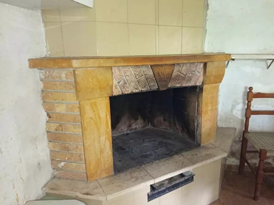 Immagine 10 di Rustico / casale in vendita  in Strada di Colle Massimiano a Palombara Sabina