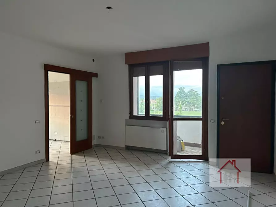 Immagine 3 di Appartamento in vendita  a Trevignano