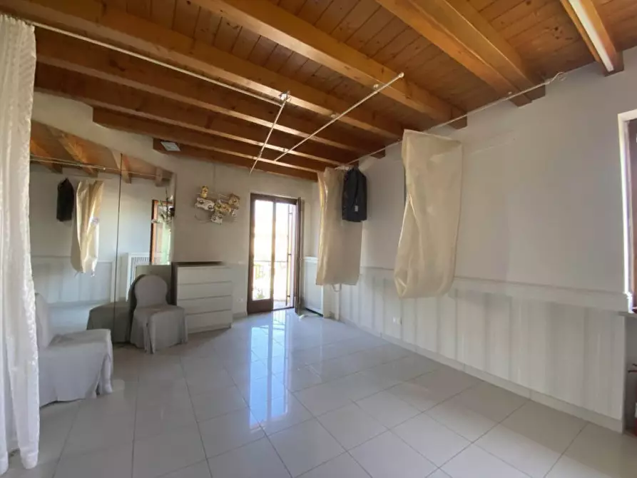 Immagine 7 di Appartamento in vendita  in via Piave a Villafranca Di Verona