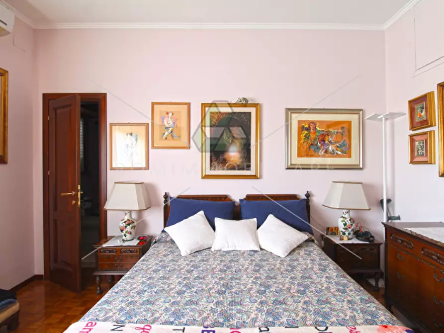Immagine 9 di Appartamento in vendita  in Via dei Velieri a Roma