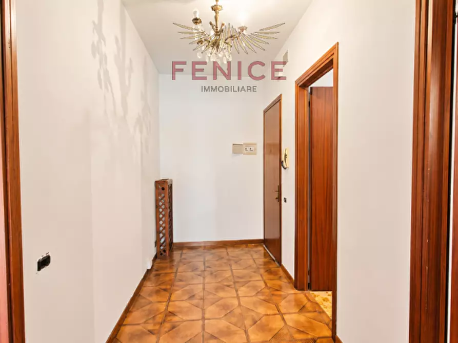 Immagine 9 di Appartamento in vendita  in Via Galileo Galilei a Montebelluna