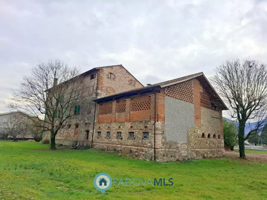Immagine 11 di Rustico / casale in vendita  in Via San Francesco a Rovolon