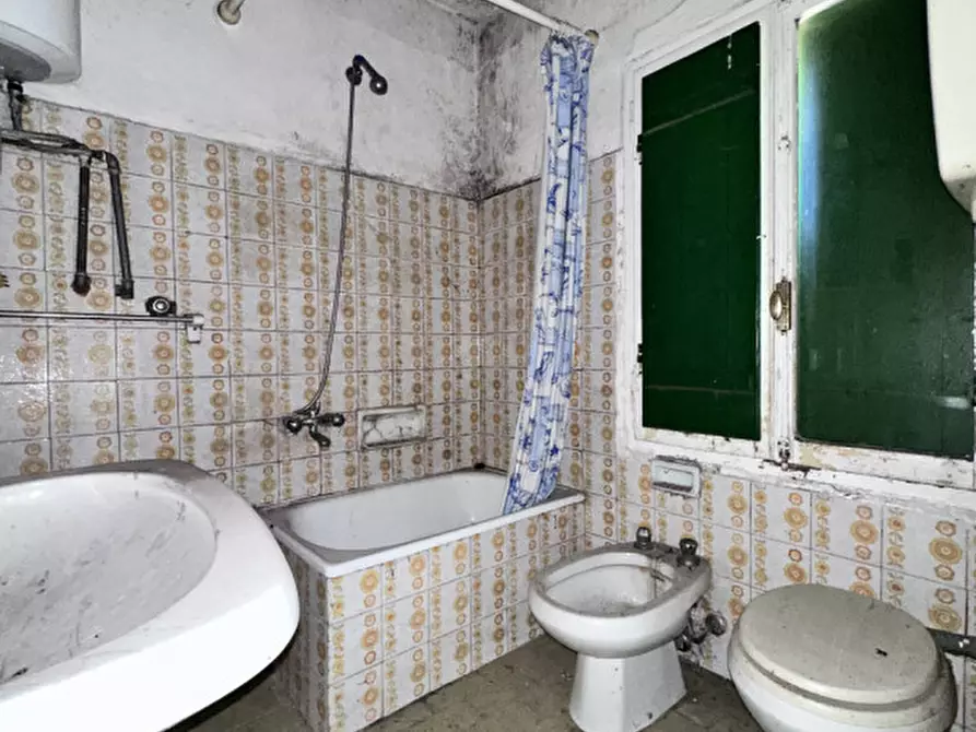 Immagine 9 di Casa indipendente in vendita  in Via Vegre 30 a Montecchio Precalcino