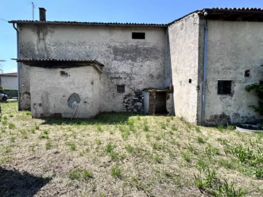 Immagine 31 di Casa indipendente in vendita  in Via Vegre 30 a Montecchio Precalcino