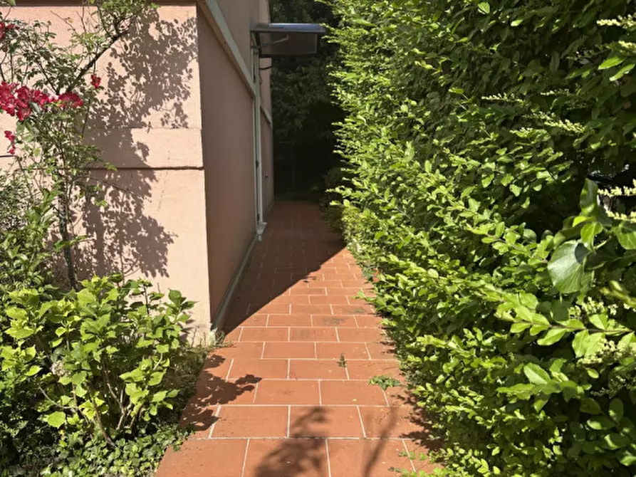 Immagine 1 di Casa bifamiliare in vendita  in Via Montegrappa a Padova