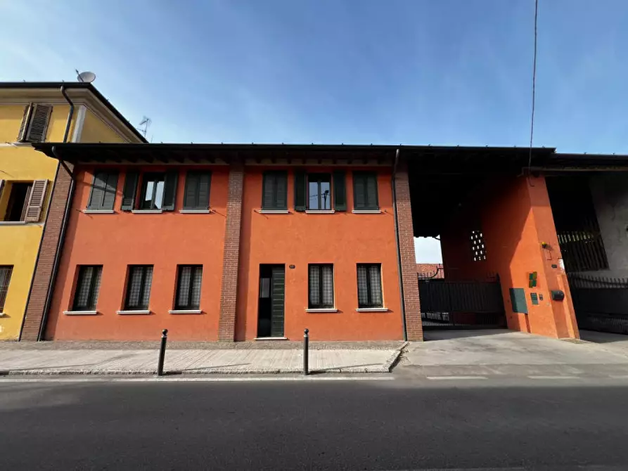 Immagine 1 di Rustico / casale in vendita  in Via Quattro Novembre a San Gervasio Bresciano