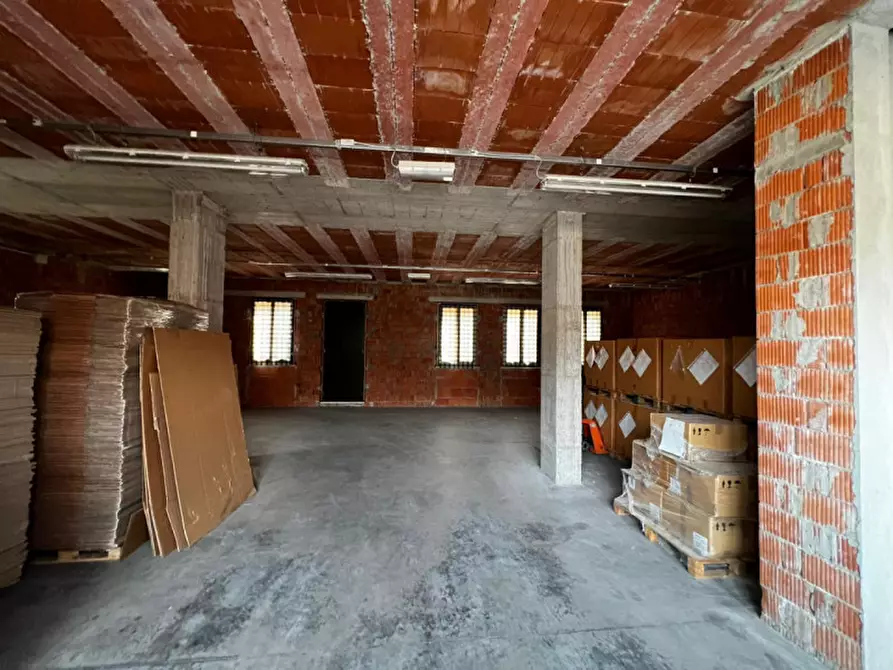 Immagine 8 di Rustico / casale in vendita  in Via Quattro Novembre a San Gervasio Bresciano