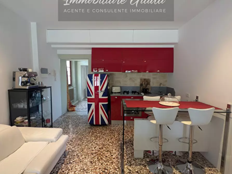 Immagine 13 di Appartamento in vendita  a Vittorio Veneto