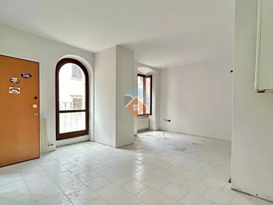 Immagine 1 di Appartamento in vendita  a Ala