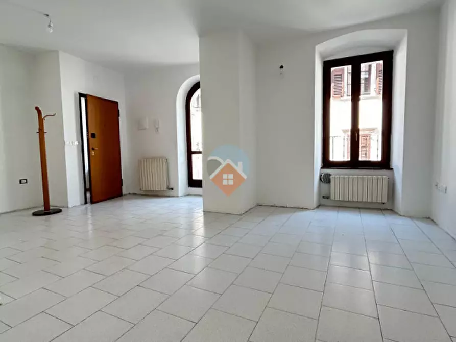 Immagine 1 di Appartamento in vendita  in Piazza San Giovanni a Ala